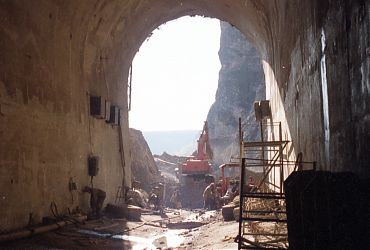 Внутри тоннеля